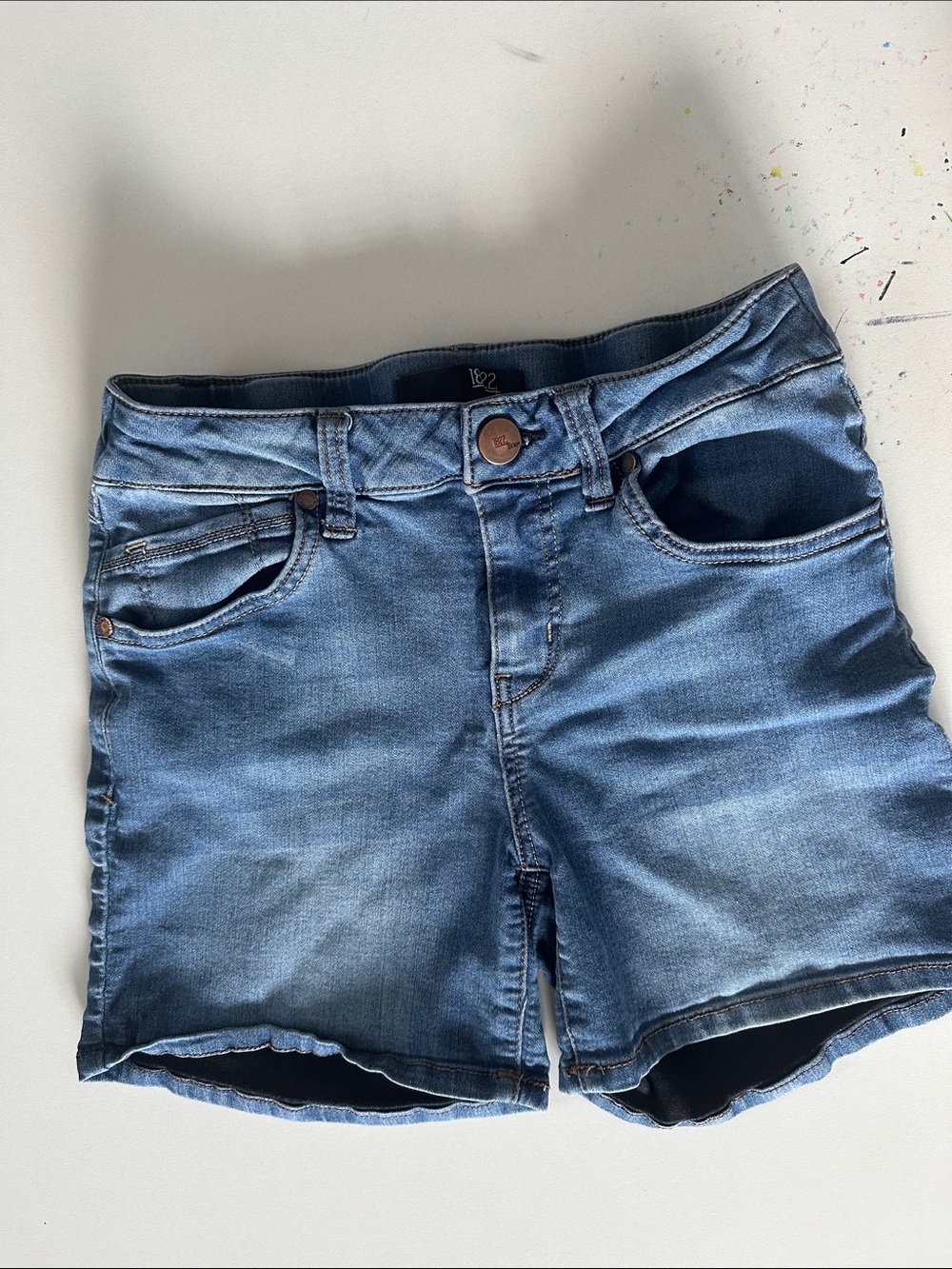 1822 Denim Women's Midwash Blue Jean Shorts